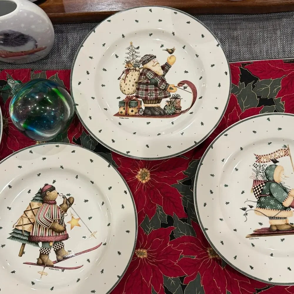 Set of 4 Sakura Debbie Mumm 